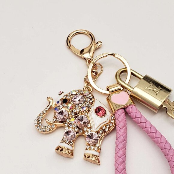 Authentic Louis Vuitton Lock & Key with unbranded Elephant Bagcharm, Keycharm - Picture 3 of 10